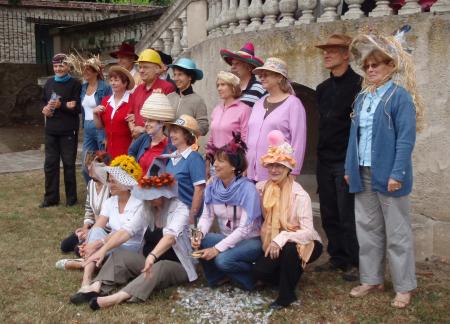 Concours de chapeaux 72